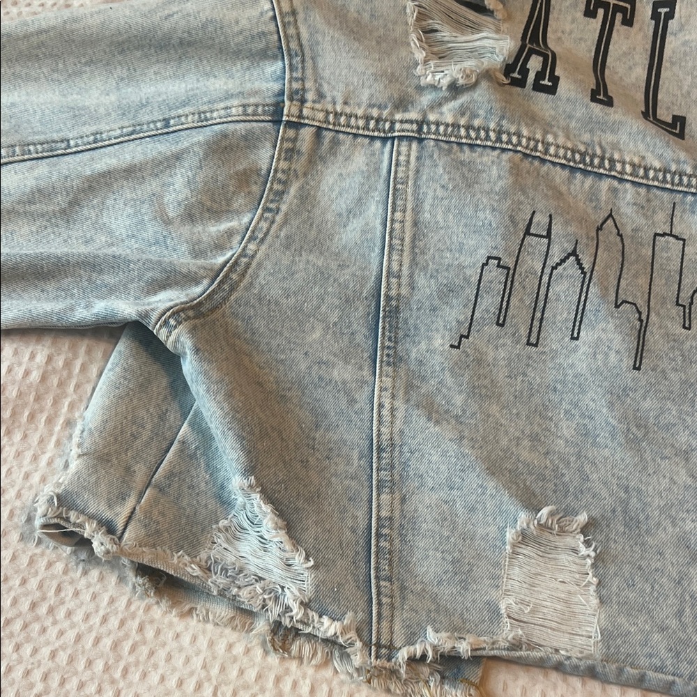 Rivalry Threads Light Blue Jean Jacket - image 5